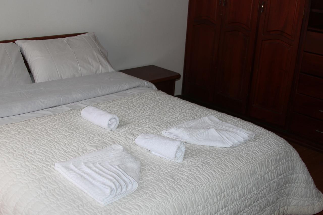 Bed and Breakfast D'Lujo Богота Экстерьер фото